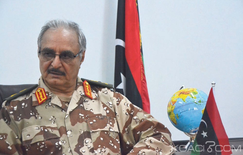 Tchad: Idriss Deby reçoit  le général  libyen Khalifa Haftar à  N'Djamena