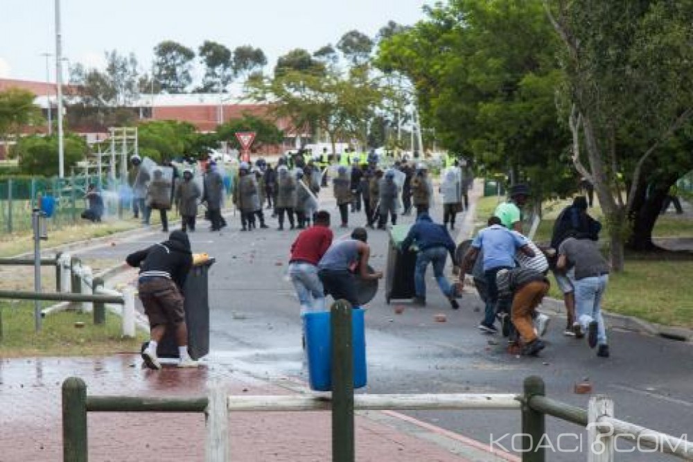 Afrique du Sud: Colère dans les campus après l'augmentation des frais de scolarités
