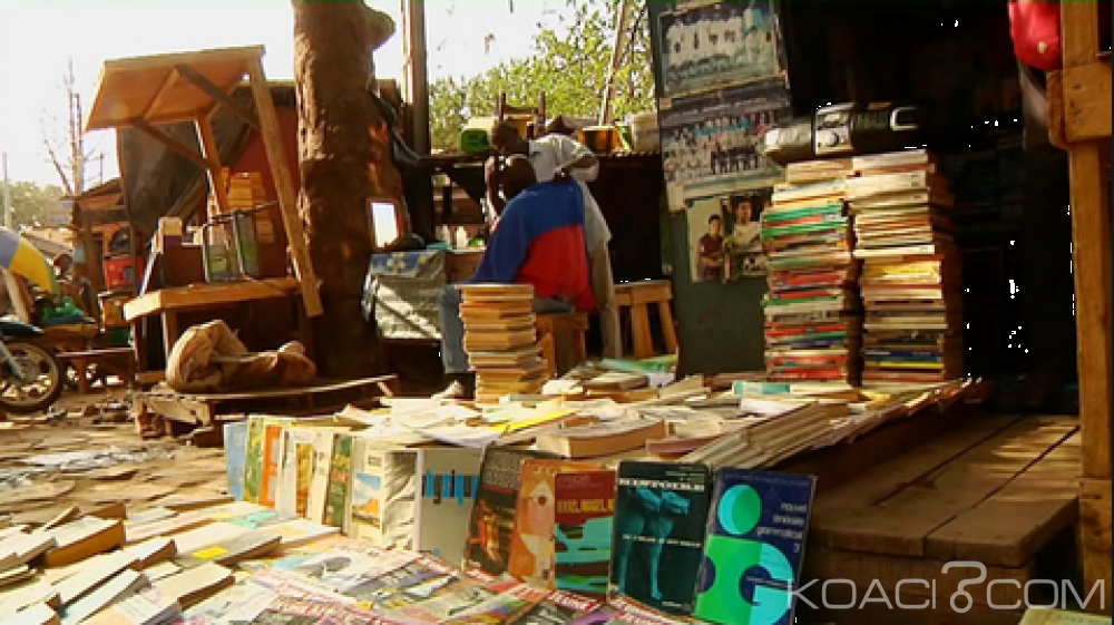 Cameroun: Prix littéraires, le collectif «Reading is so Bookul», propose une nouvelle manière de rendre hommage aux hommes de lettres