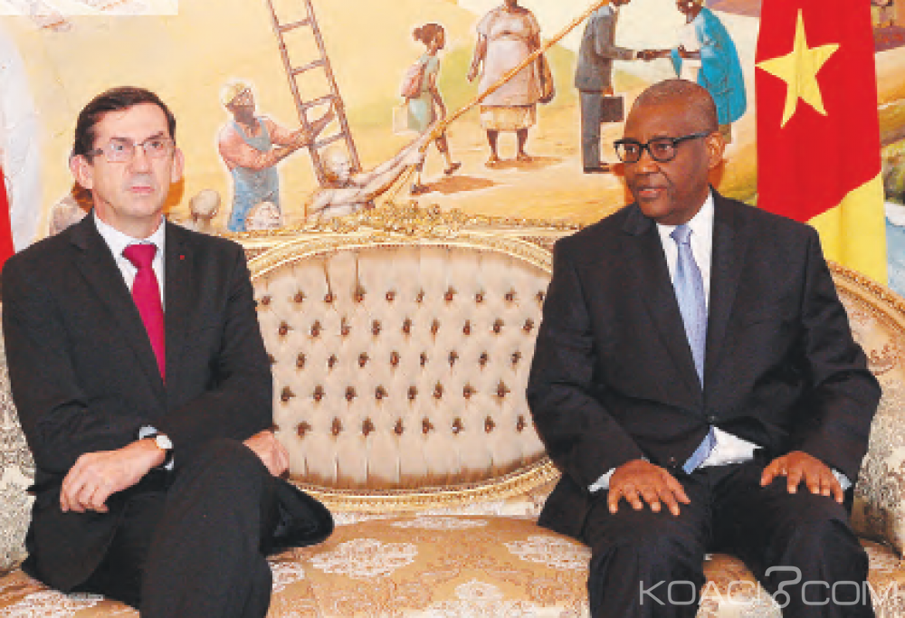 Cameroun: Le nouvel ambassadeur de France inscrit son nom au tableau du corps diplomatique