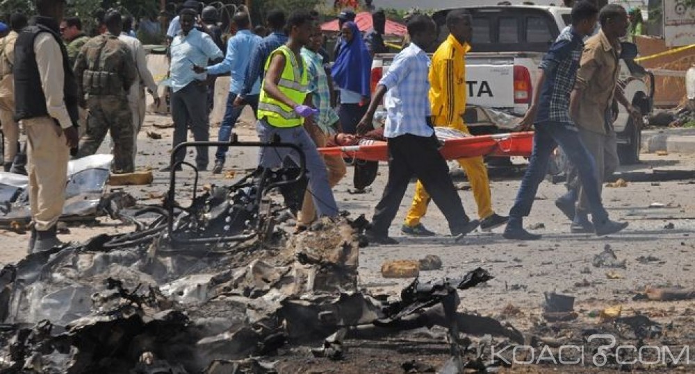 Somalie: Explosion d'une voiture piégée près d'un restaurant, deux morts et cinq blessés