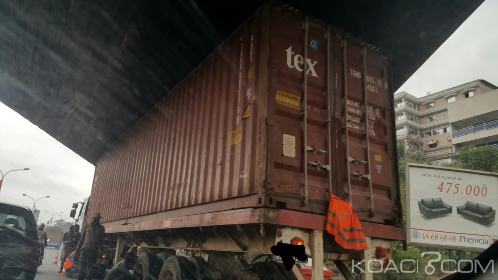 Côte d'Ivoire: Yopougon, des hommes armés  volent 35 tonnes de cacao
