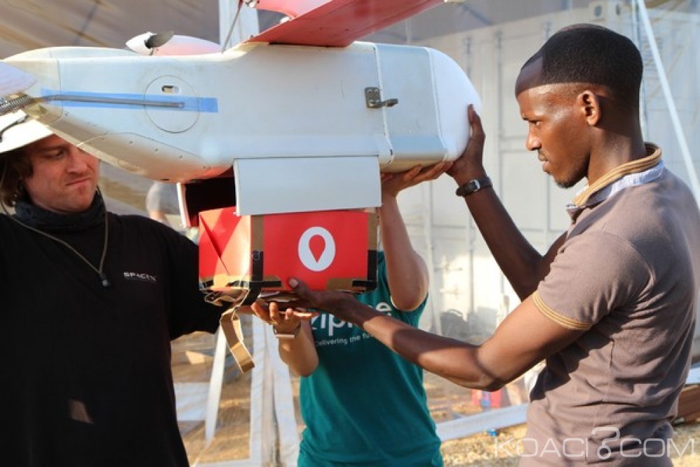 Rwanda: Un drone livreur de sang présenté à  la presse