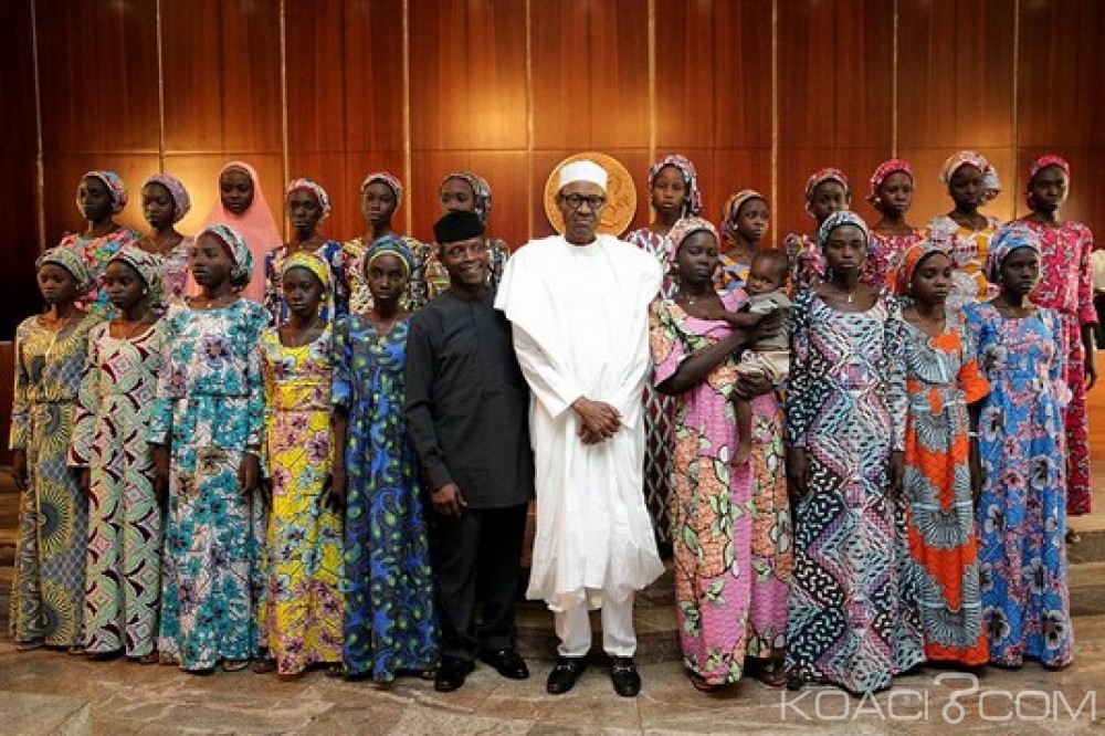 Nigeria: Ce que Buhari a promis aux 21 filles de Chibok libérées et celles encore en captivité
