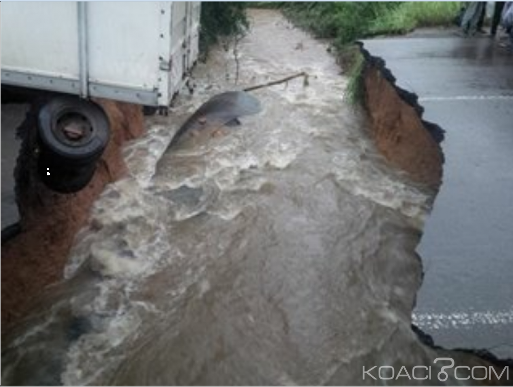 Cameroun : Catastrophe, les villes de Douala et Yaoundé coupées après l'effondrement d'un pont suite à  une pluie