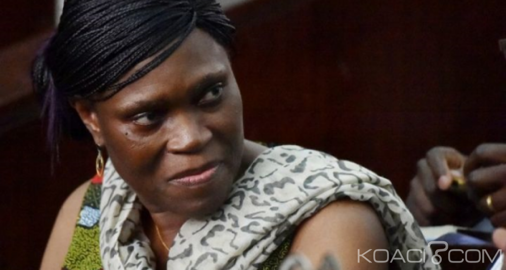 Côte d'Ivoire: Suite à  la decision de sa défense, Simone Gbagbo refuse de comparaitre à  son procès