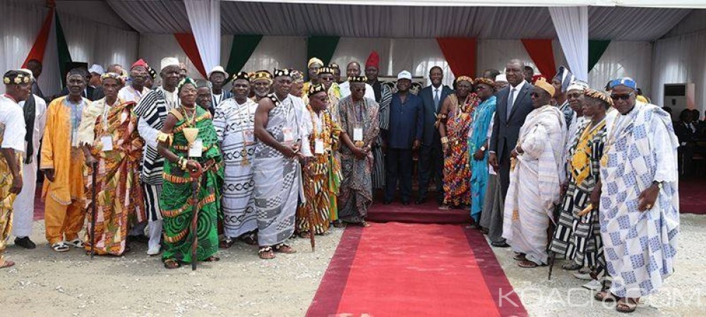 Tribune Côte d'Ivoire: KKS aux rois et chefs traditionnels: «Cette constitution, l'avez-vous vous-mêmes lue et comprise ? »