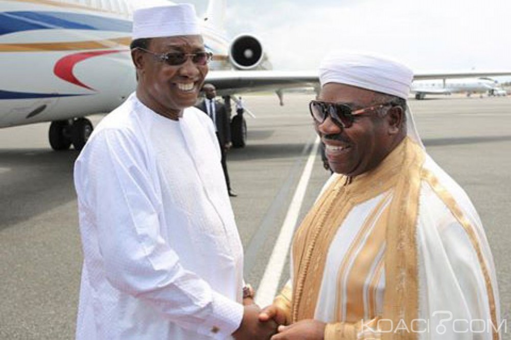 Gabon: Jean Ping fait le show à  Paris et à  Libreville, le président de l'Union africaine salue Ali Bongo pour sa gestion de la «situation»