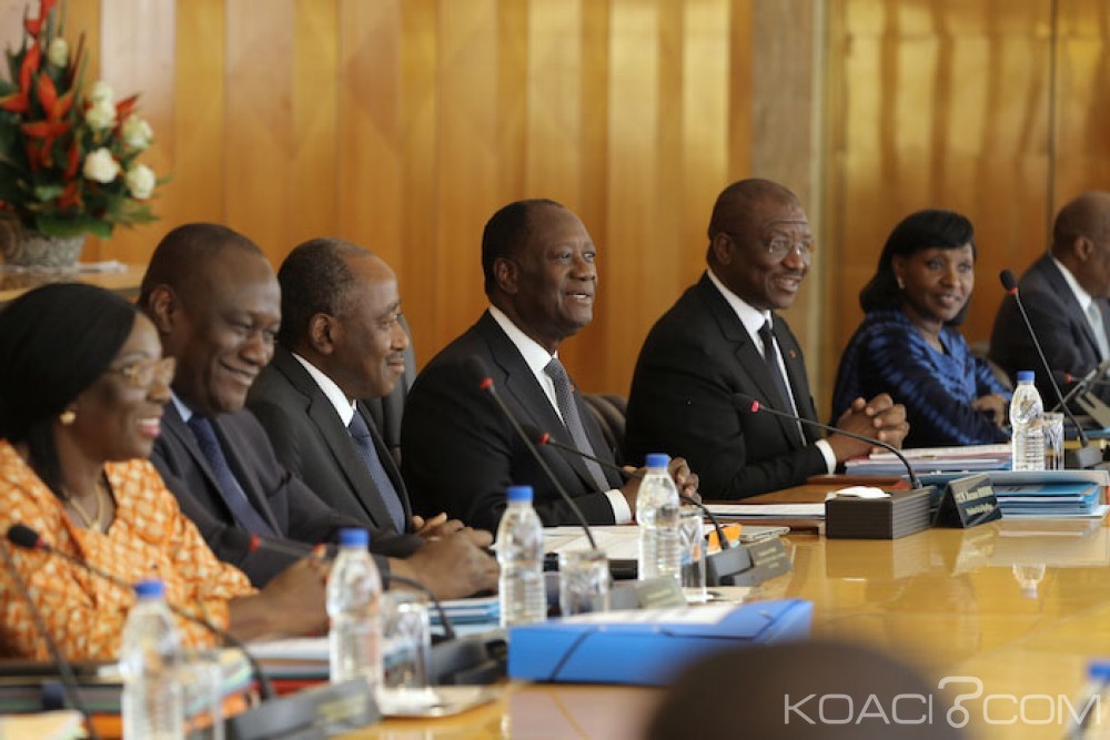 Côte d'Ivoire: Affaire «faible taux de participation au référendum», Karim Ouattara décrotte «la méchanceté» et «l'inaccessibilité» des collaborateurs du chef de l'Etat
