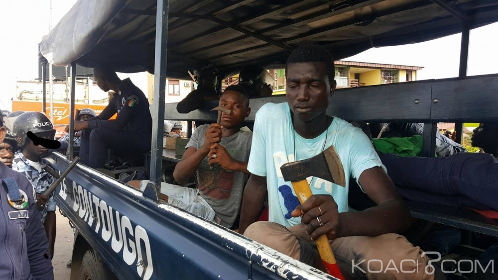 Côte d'Ivoire: Une dizaine d'agresseurs armés de haches et de couteaux  interpellée par la police à  Siporex