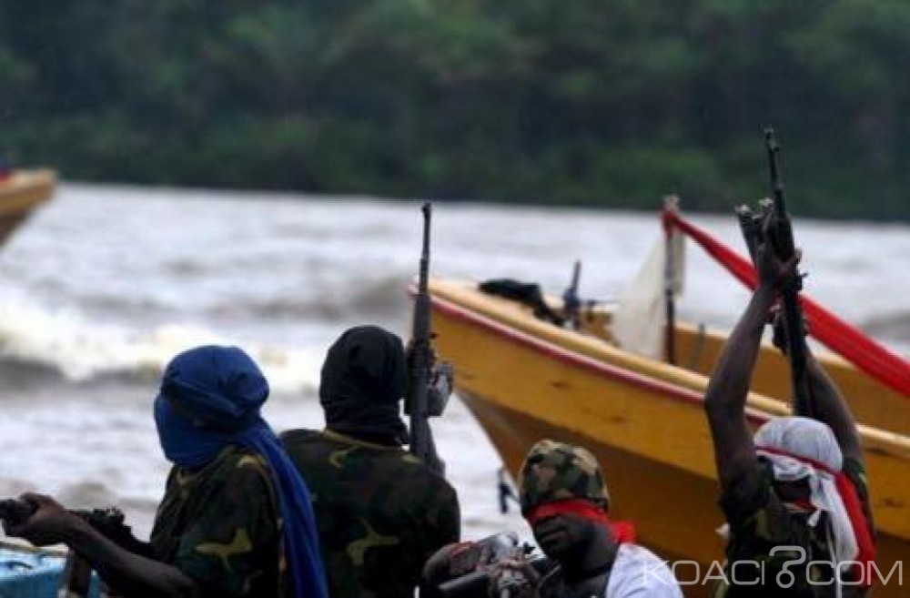 Nigeria:  De nouveaux  oléoducs détruits par les rebelles NDA dans le sud