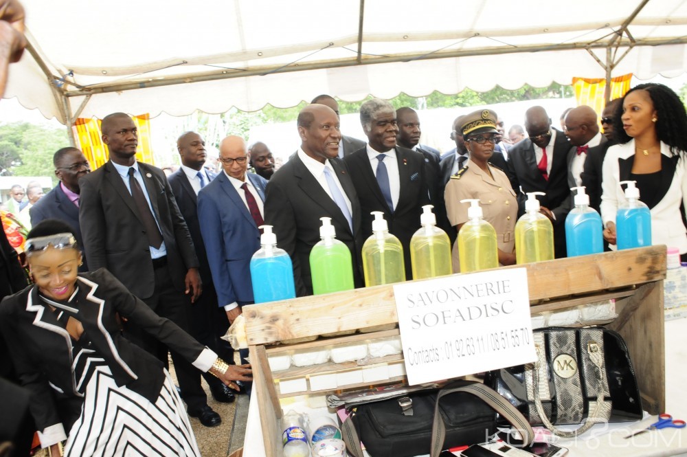 Côte d'Ivoire: Prix Alassane Ouattara du jeune entrepreneur émergent, le District d'Abidjan «distribue» 200 millions de FCFA à  la jeunesse