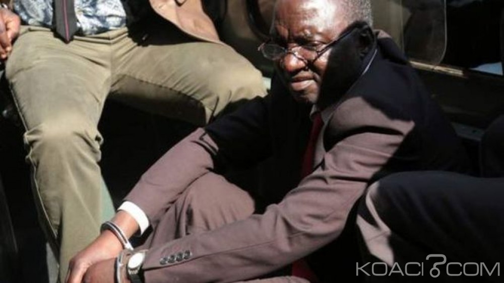 Zimbabwe:  Des poursuites contre cinq vétérans hostiles à  Mugabé suspendues