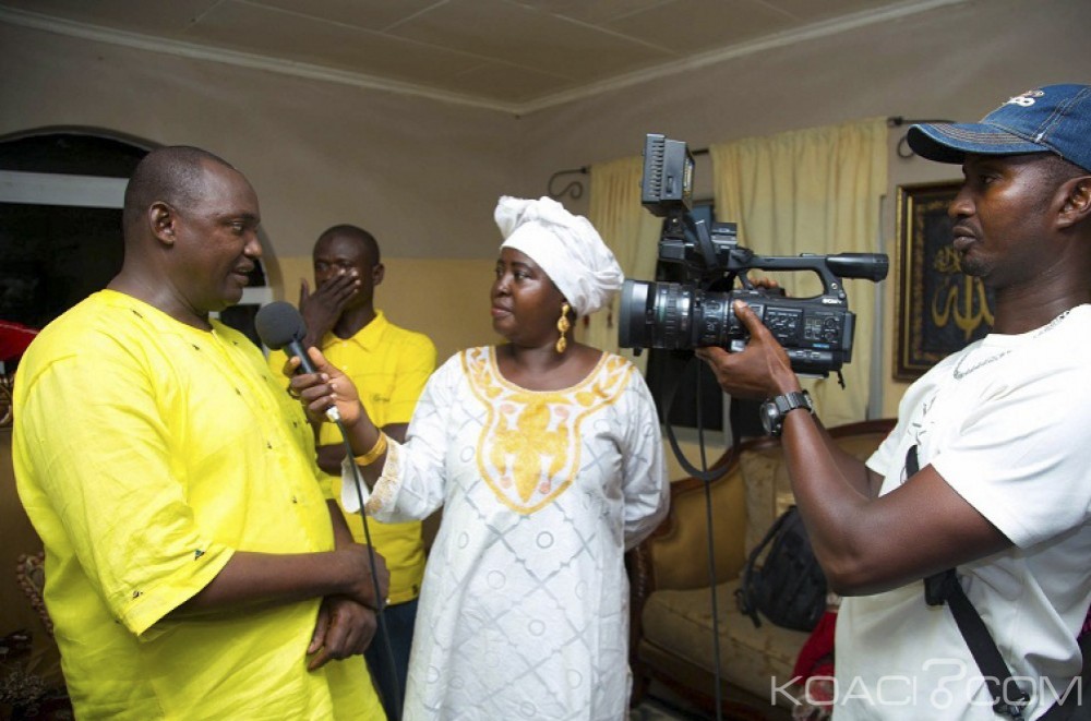 Gambie: Barrow soutient qu'il fera un seul mandat de 3 ans et n'exclut pas de traduire Jammeh devant la Cpi