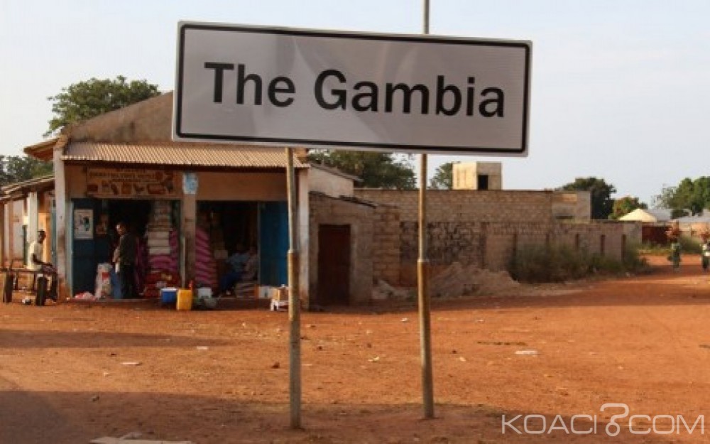 Gambie: L'opposition hausse le ton, Barrow appelle à  manifester puis au calme, Dakar serait sur le point d'intervenir