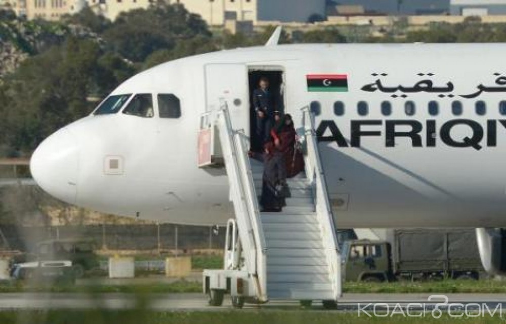 Libye:  Avion Libyen détourné, les deux pirates de l'air réclament l'asile à  Malte