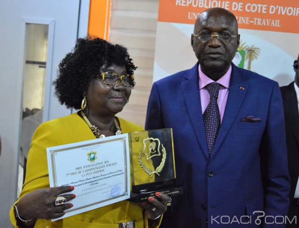 Côte d'Ivoire: Les agents de la fonction publique vont recevoir des décorations avant la nouvelle année