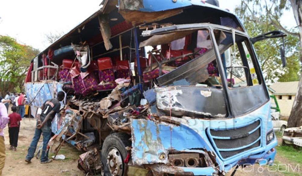 Kenya: 11 personnes meurent dans l'accident d'un minibus «chargé»