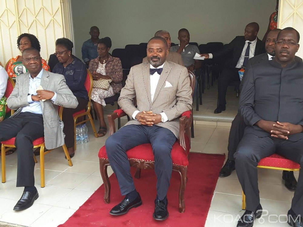 Côte d'Ivoire:  Gnamien Konan tire à  boulet rouge sur le ministre de la Construction et dénonce la préférence ethnique dans l'administration