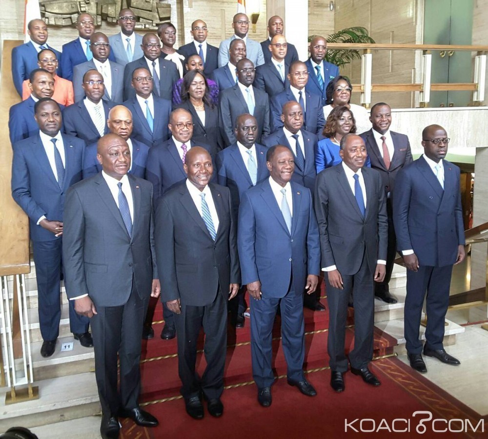 Côte d'Ivoire: Prise de contact avec le nouveau Gouvernement, Ouattara invite les ministres au travail