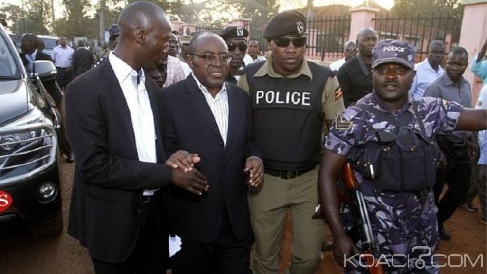 Ouganda:  Le roi de Rwenzururu  de nouveau arrêté pour rébellion