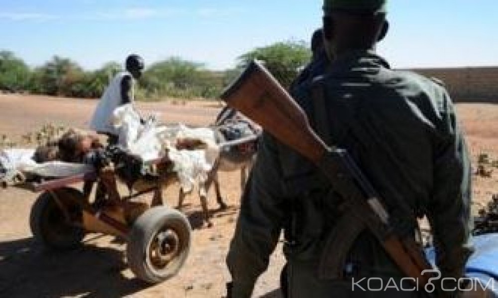 Mali: Un kamikaze tue 37 personnes dans un camp d'ex rebelles à  Gao