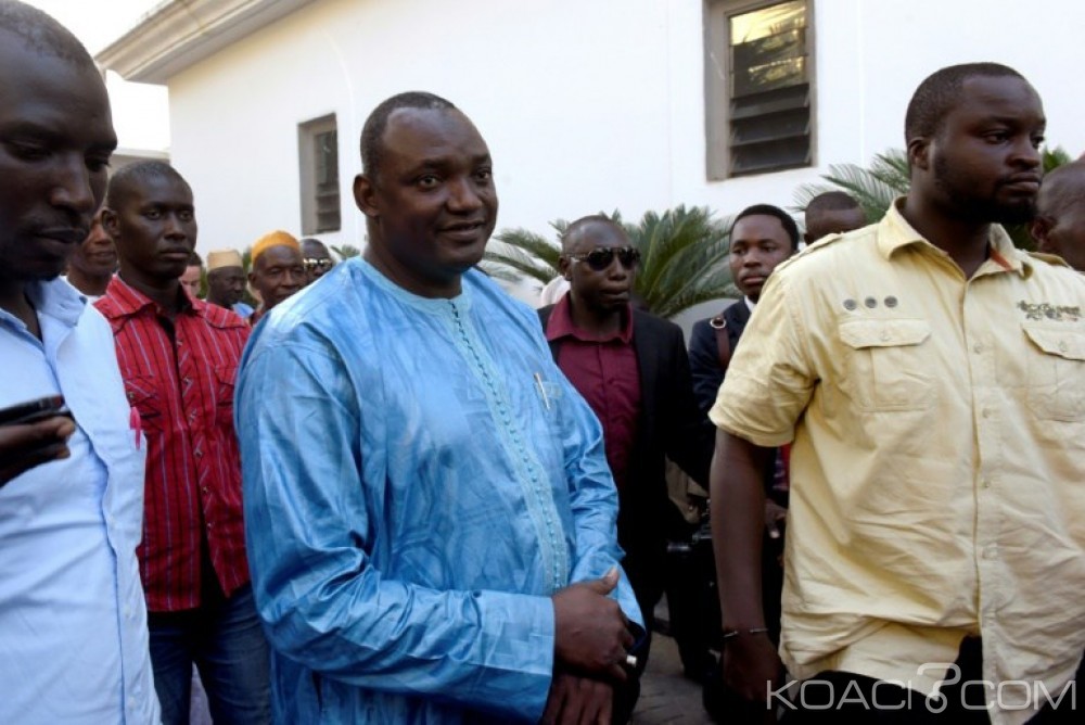 Gambie: Le Président élu Adama Barrow va prêter serment cet après-midi à  l'ambassade gambienne à  Dakar