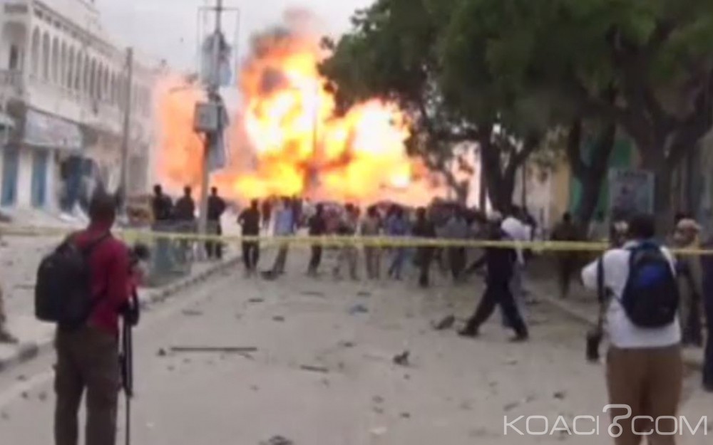 Somalie: Double explosion près d'un hôtel, au moins sept morts et des journalistes blessés