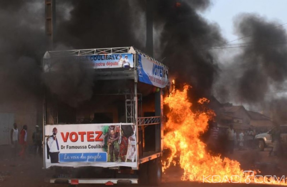 Côte d'Ivoire: Législatives partielles, la « violence» s'invite en pleine campagne à  Divo, le camion podium d'un candidat brûlé,des blessés