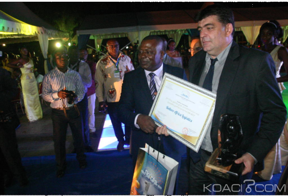 Cameroun: 4 trophées remis à  Bolloré Transport & Logistics pour sa contribution à  la modernisation des Douanes camerounaises