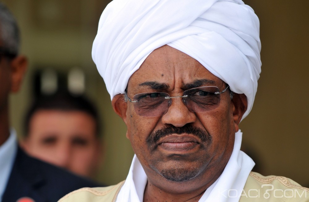 Soudan: Omar El Béchir prêt à  travailler avec l'administration Trump malgré son décret anti- immigration
