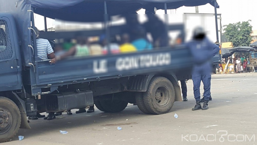 Côte d'Ivoire: Les policiers à  leurs trousses, des bandits jettent leur butin par la fenêtre