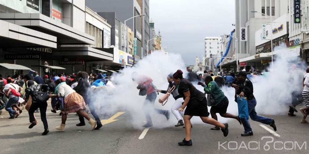 Afrique du Sud:  Une manifestation xénophobe dispersée  par la police à  Pretoria