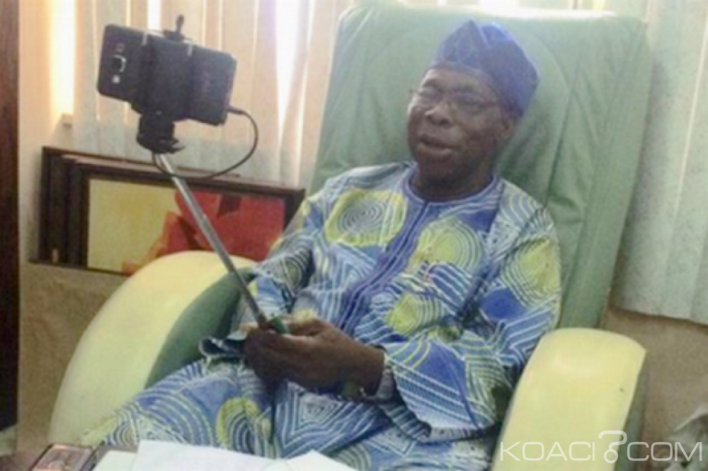 Nigeria: Obasanjo revient sur sa candidature à  la présidentielle de 1999 et cite Mandela et Tutu