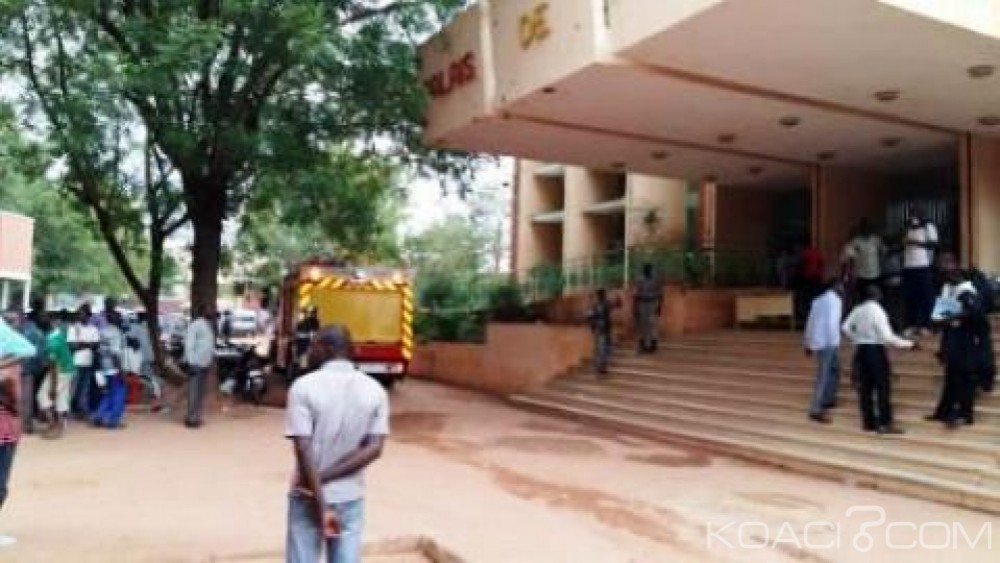 Burkina Faso: Un cyberactiviste condamné à  payer 600.000 F CFA pour «injures» sur les réseaux sociaux