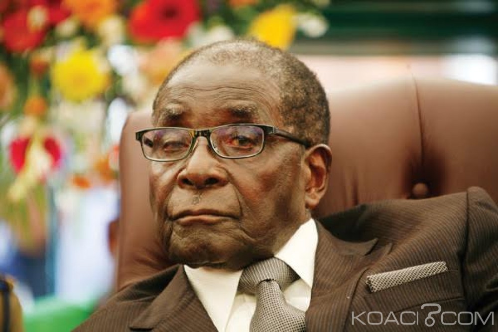 Zimbabwe:  Deux journalistes aux arrêts pour un article sur la santé de Mugabe