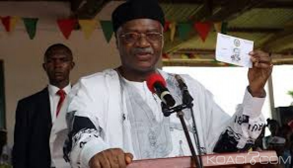 Cameroun: Crise anglophone, Biya met de nouveau son Premier ministre en mission