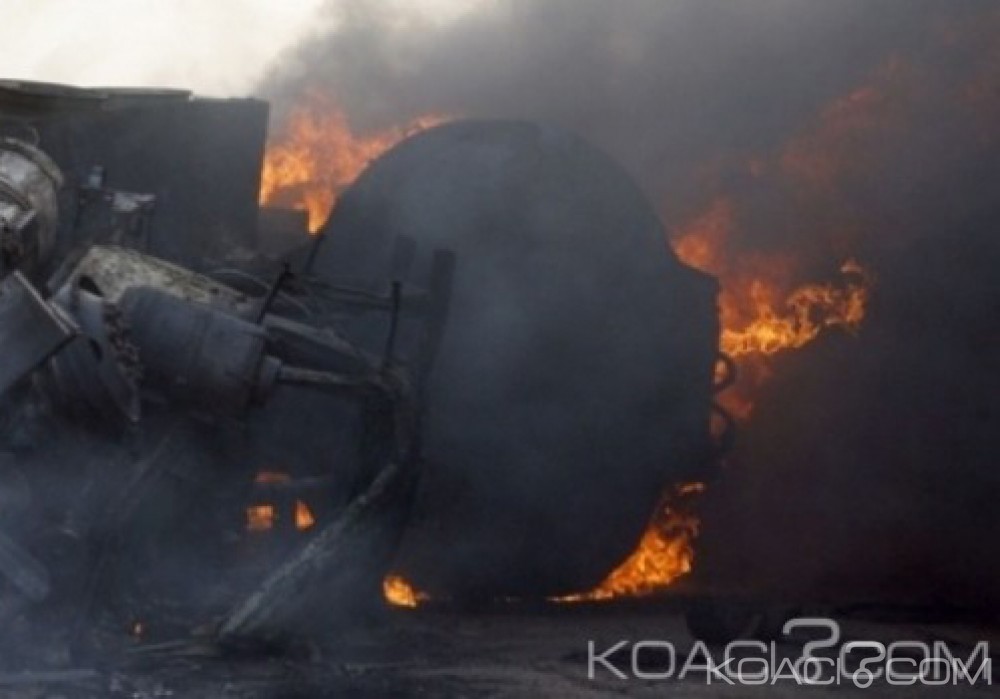 Nigeria: Trois morts dans l'incendie d'un camp de déplacés à  Konduga