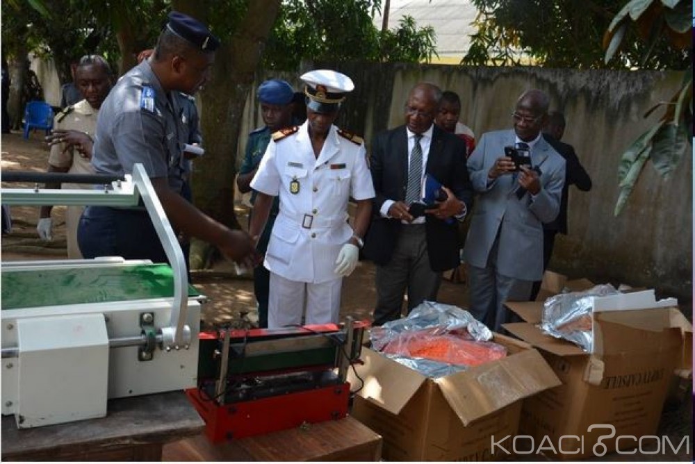 Côte d'Ivoire: Près de 50 tonnes de médicaments saisies par la gendarmerie, 3 Chinois arrêtés et déférés