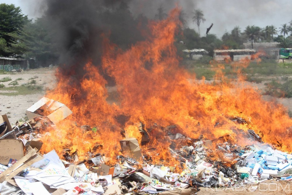 Côte d'Ivoire: Aéroport Félix Houphouët Boigny, les Douanes incinèrent plus de 2 tonnes de produits pharmaceutiques non enregistrés