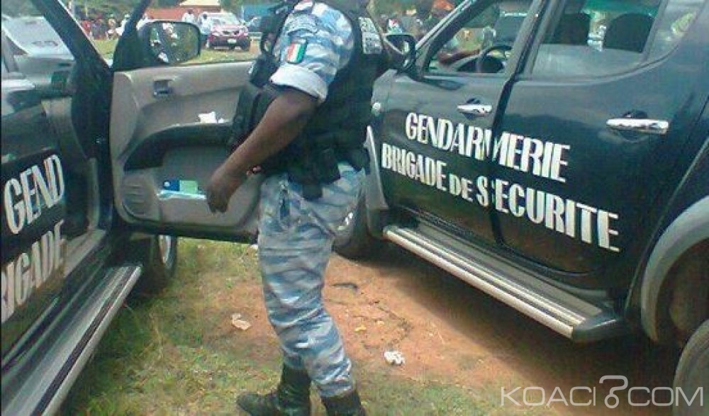 Côte d'Ivoire: Un gendarme aurait provoqué la mort d'un orpailleur  à  Hiré, son domicile pillé par la population en colère
