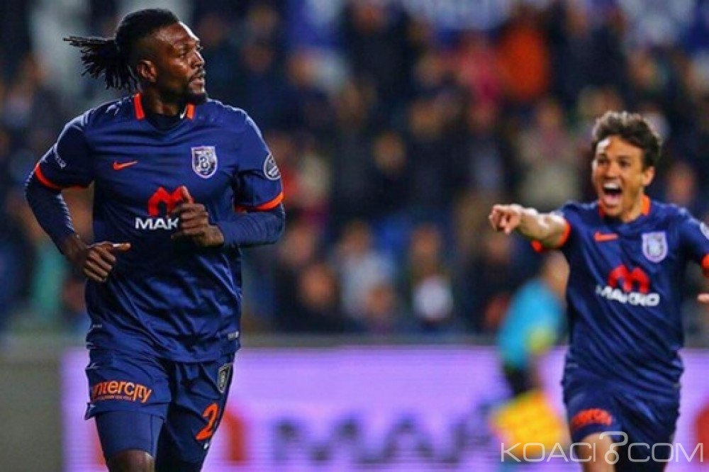 Togo: Triplé d'Adebayor contre Galatasaray