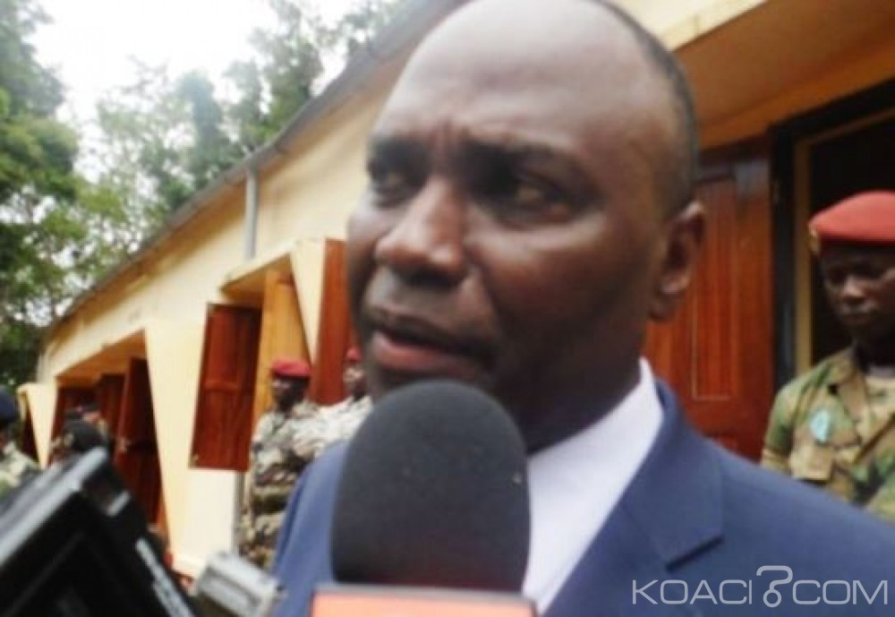 Cameroun: Touadéra dépêche son ministre de la Défense  nationale à  Yaoundé