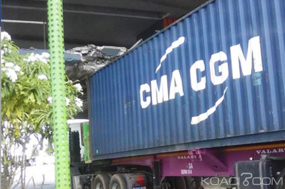 Côte d'Ivoire: Un camion fou fait trembler le pont Houphouet Boigny, panique totale