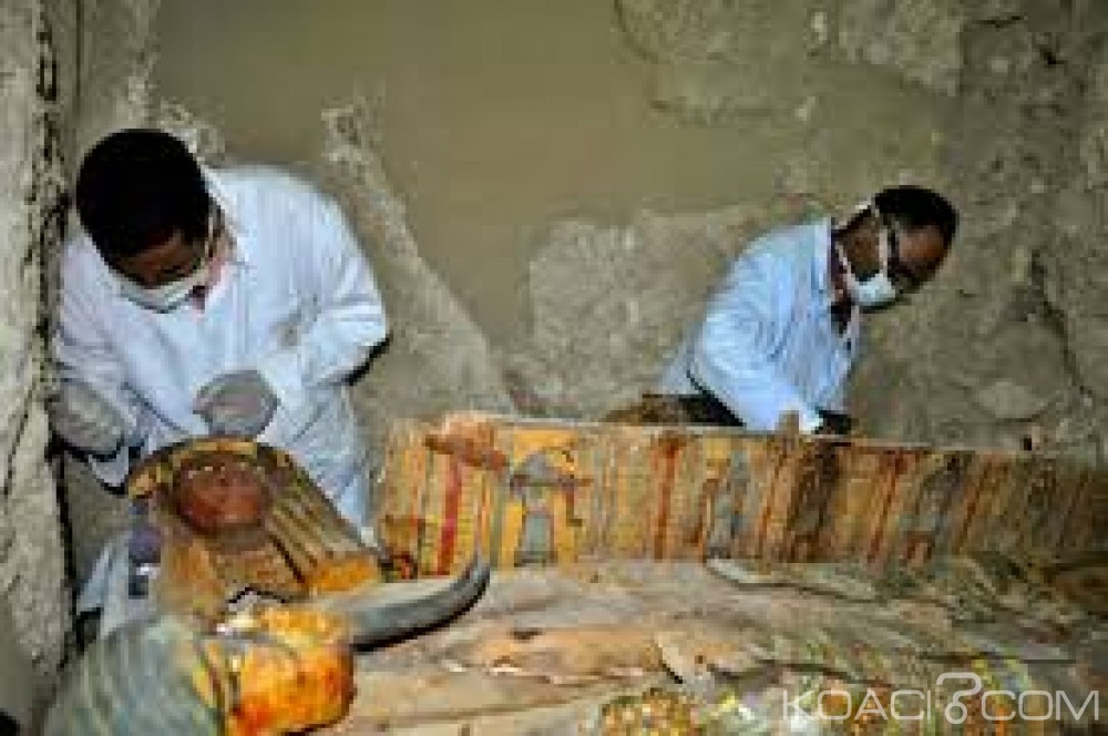 Egypte :  Huit momies vieilles de 3000 ans découvertes près de Louxor