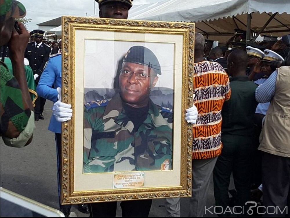 Côte d'Ivoire: Un hommage militaire rendu au Général Mathias Doué, ses actions pour éviter le «pire» au pays révélées