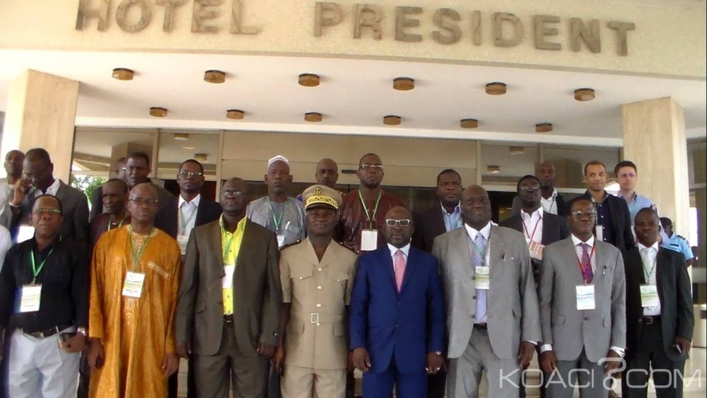 Côte d'Ivoire: Yamoussoukro, des cotonculteurs africains planchent sur le déroulement de la campagne 2016-2017