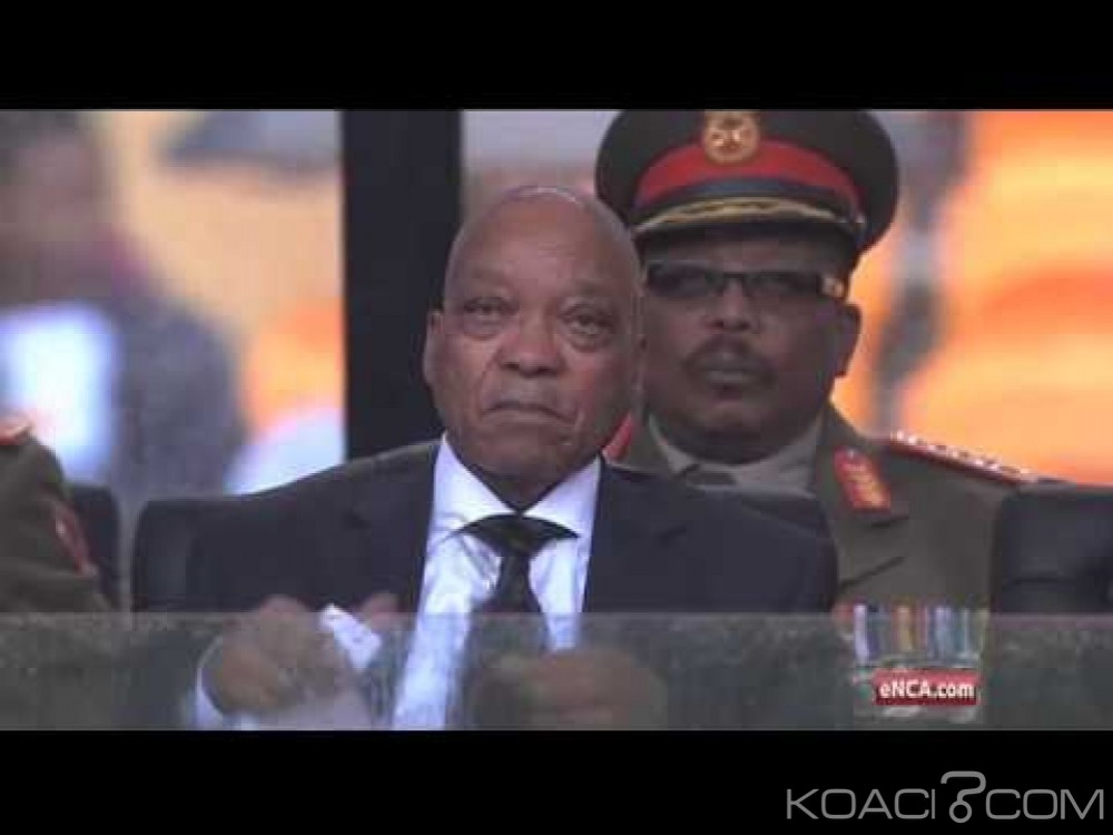Afrique du Sud: Zuma hué par une foule pendant les célébrations du 1er Mai