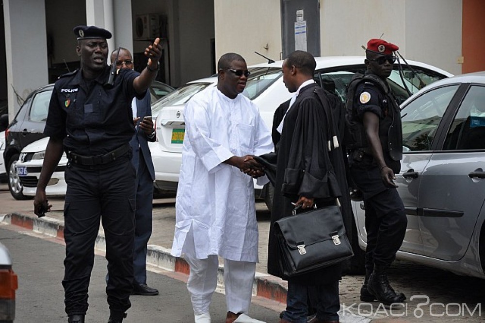 Sénégal: À moins de trois mois des législatives, Macky Sall réactive la Crei, des opposants convoqués