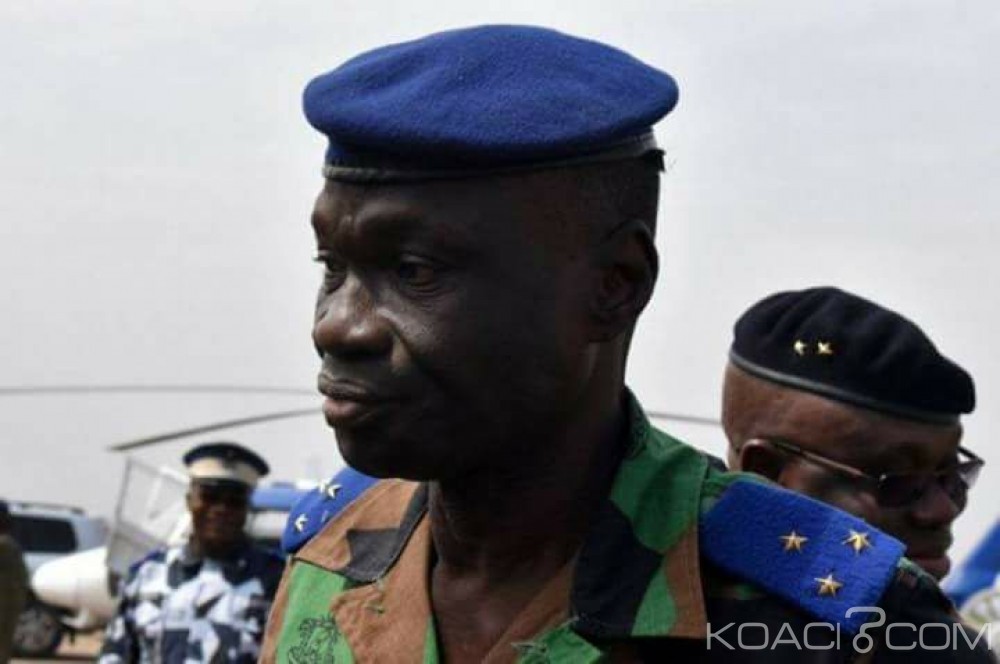 Côte d'Ivoire: Bouaké, le Général de division, Sékou Touré en inspection dans la villa qui aurait servi de cache d'armes